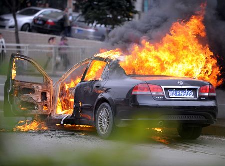 日頃の不満を爆発させるトピ
