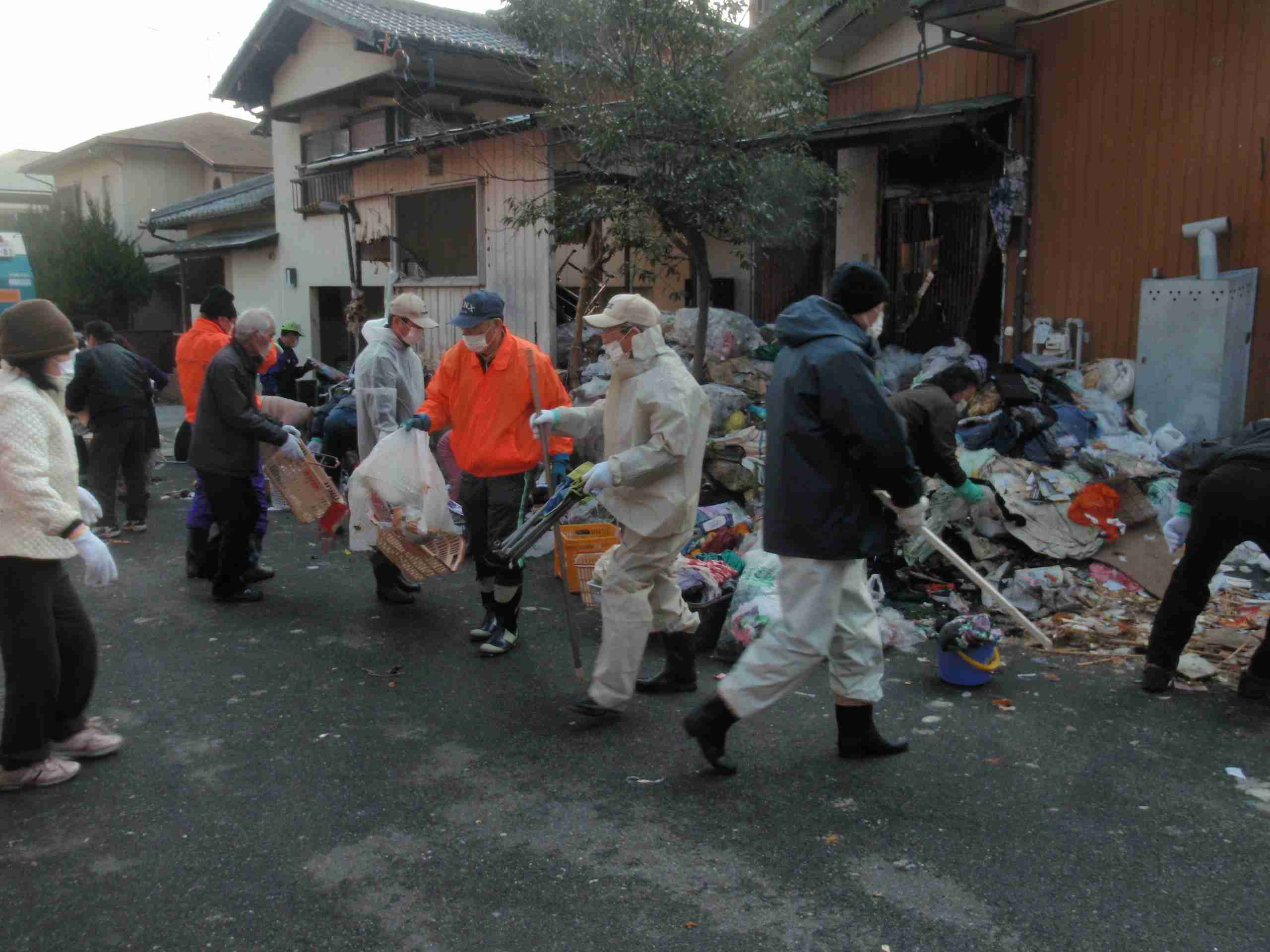 不安が現実に…“ゴミ屋敷”火災に怒りの声