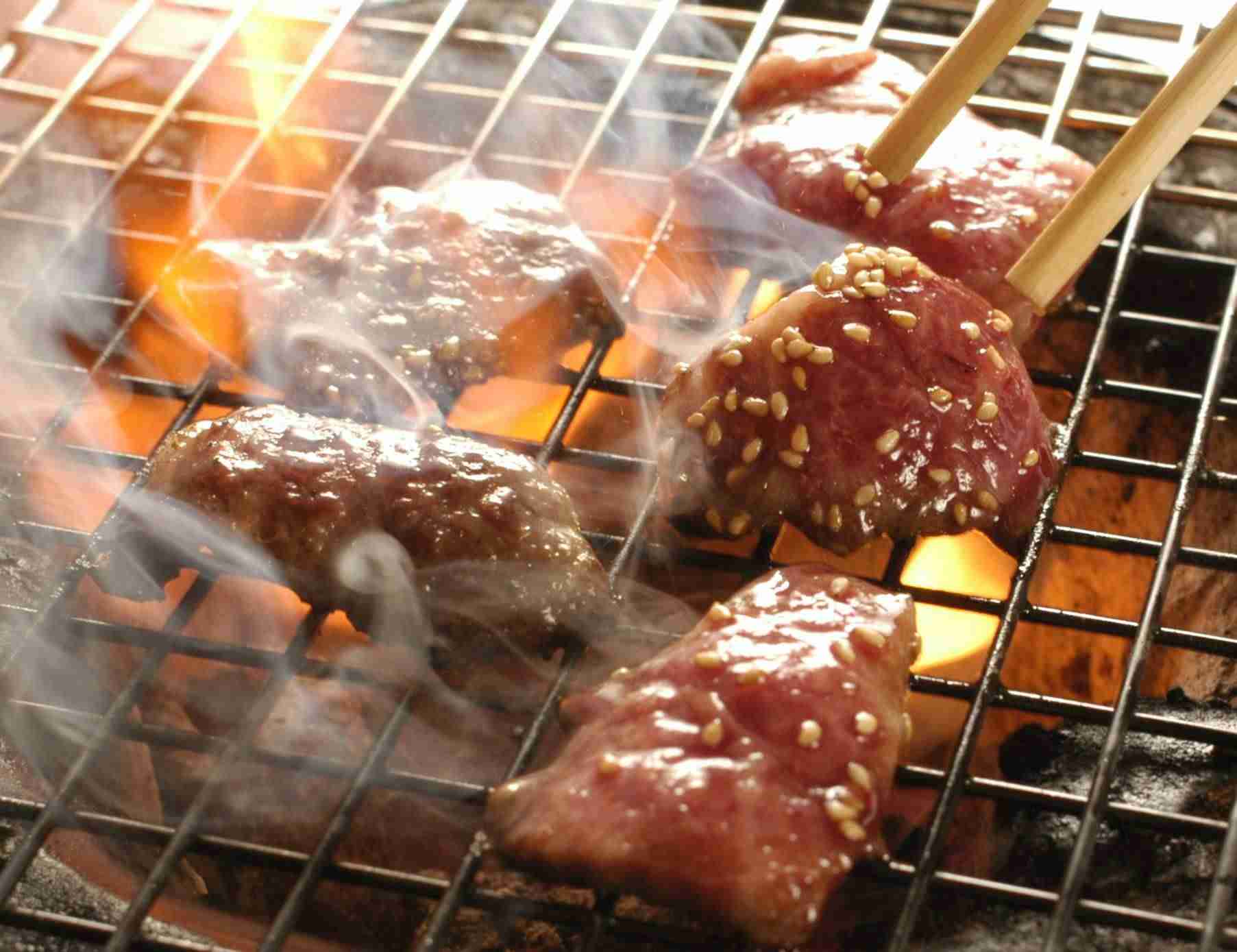 鍋や焼肉での直箸は許せますか？