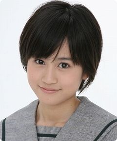 夏の制服姿の芸能人画像を貼っていこう!!