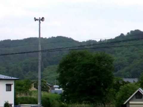 夕方(18時)の時報　岩手県久慈市　2013/07/01 - YouTube