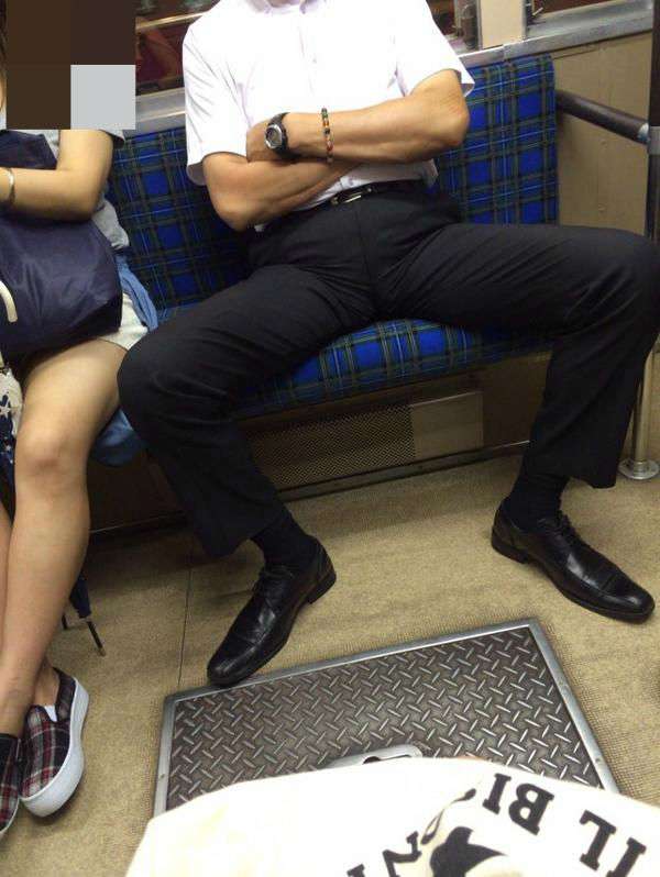 うざくなる画像を貼るトピ
