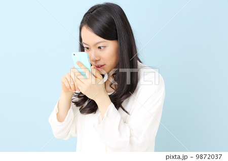 人知れず没頭してしまうこと