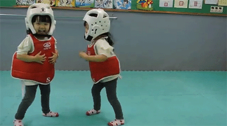 子供の微笑ましい画像