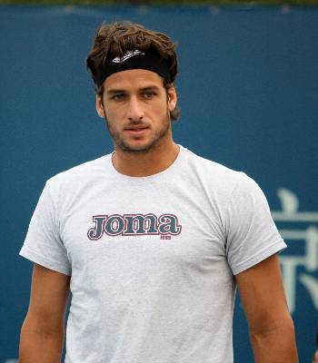 好きなテニス選手は誰ですか?