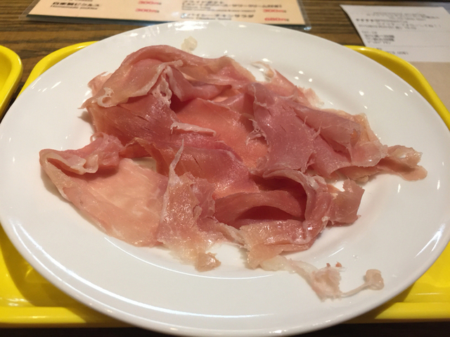 フレッシュネスバーガーの生ハム食べ放題が話題に、アルコール＋500円で