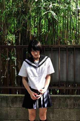 夏の制服姿の芸能人画像を貼っていこう!!