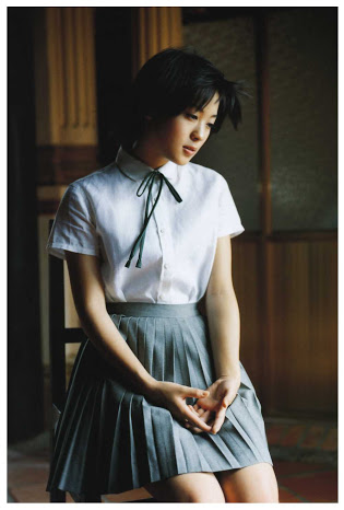 夏の制服姿の芸能人画像を貼っていこう!!