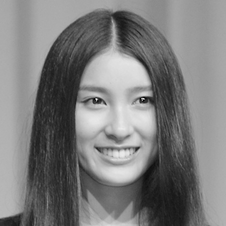 土屋太鳳が「第二の鶴田真由」だからこそ抱える問題とは？ | アサ芸プラス