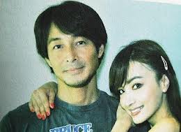 平子理沙と二重生活中の吉田栄作　加賀美セイラと深夜の密着
