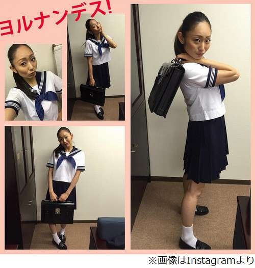 安田美沙子のセーラー服姿に絶賛「まだまだいけますね!」「可愛い!」。