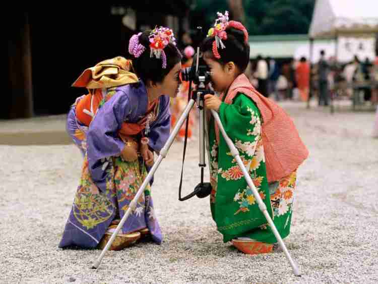 子供の微笑ましい画像