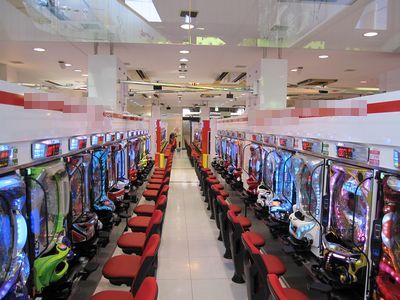 出なかった腹いせ? 38歳主婦「パチンコ店」放火!営業中であわや惨事