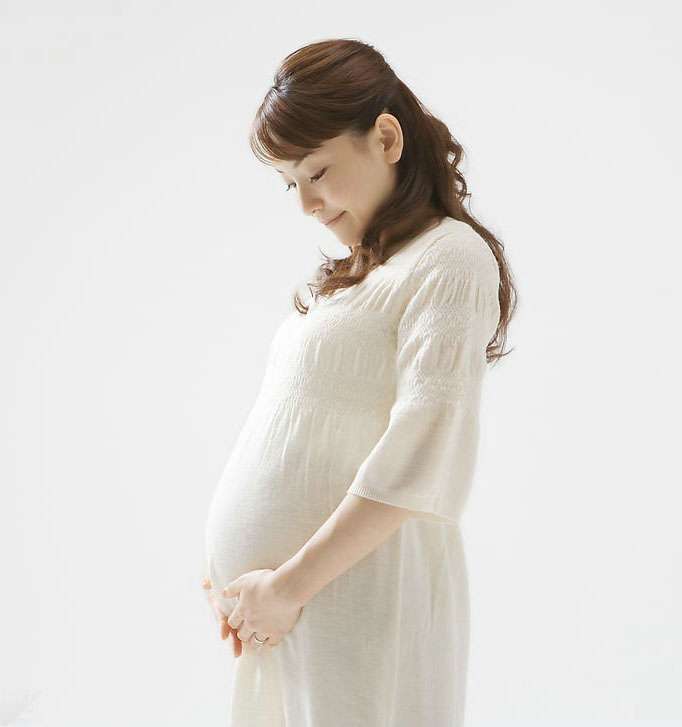 正社員登用から半年で妊娠… 「無責任」との批判に「何年目ならいいんだ？」の反論