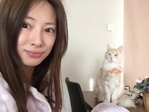 芸能人のすっぴん写真、どう思いますか？
