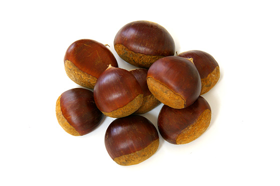 スターバックスから新作「ロースト ナッティ チェスナッツ ラテ&フラペチーノ」限定発売