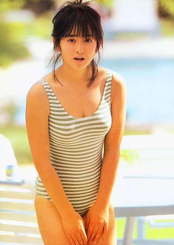 「MAY」　斉藤由貴　谷山浩子　聴き比べ - YouTube