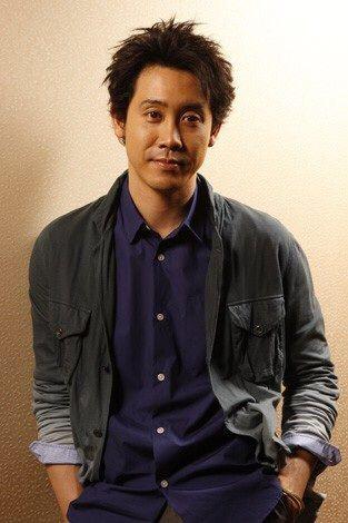 シャツが似合う男性芸能人の画像