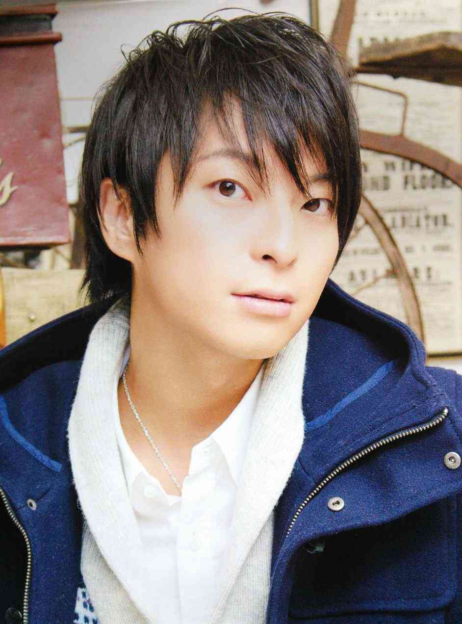 声優界で格好良いと思うのは？