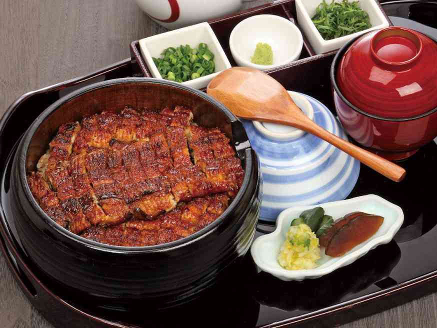 現地に出向いて食べたいもの!