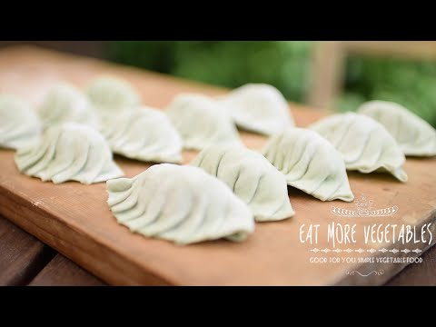 スピルリナ入り野菜餃子のつくり方：How to Make Vegan Spirulina Dumplings | EAT MORE VEGETABLES - YouTube