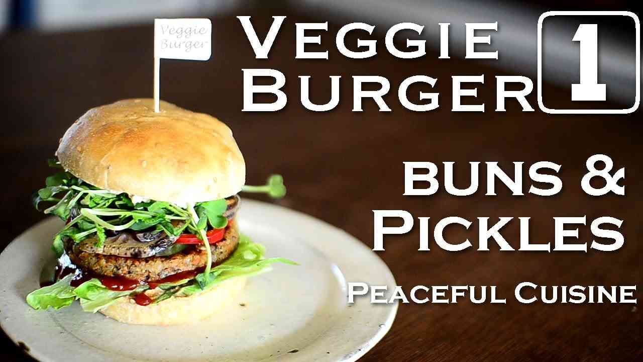 Making Veggie Burger 1/3 "Buns & Pickles" ☆ ベジバーガーの作り方１〜バンズとピクルス〜 - YouTube