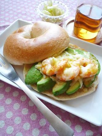 ベーグルの食べ方