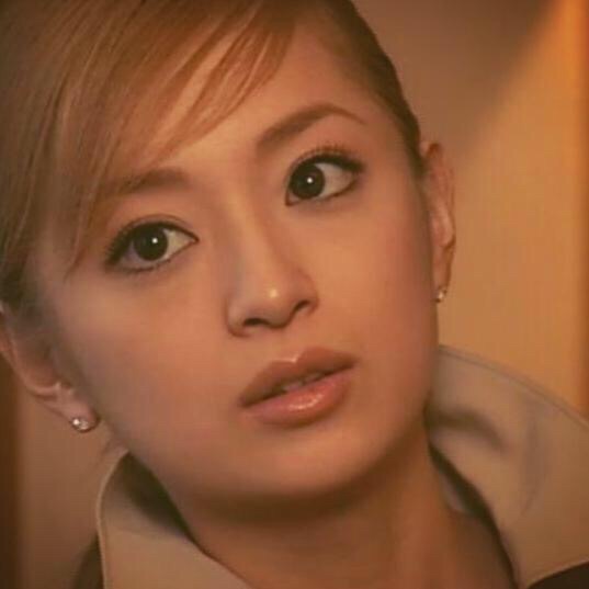 浜崎あゆみが投稿した“湯上がり姿”にファンが戸惑い「これはあゆだよね？」
