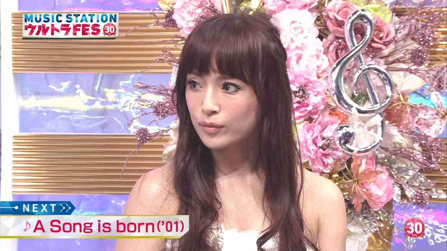 浜崎あゆみが投稿した“湯上がり姿”にファンが戸惑い「これはあゆだよね？」