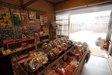 思い出の駄菓子屋