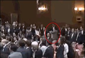 【安保採決】自民大沼瑞穂議員が民主津田弥太郎議員に引き倒されてるシーンが酷い(動画有)