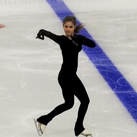 フィギュアスケート選手のユリヤ・リプニツカヤの“美貌”に磨き、グッと大人に成長した姿への反響続く