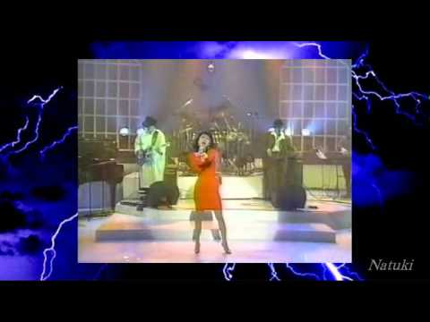 麻倉未稀　ヒーロー - YouTube