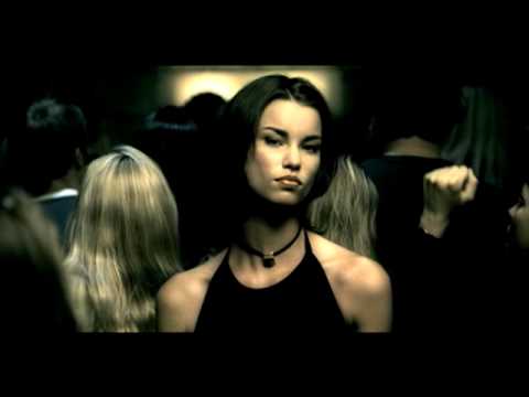 Nickelback - How You Remind Me - YouTube