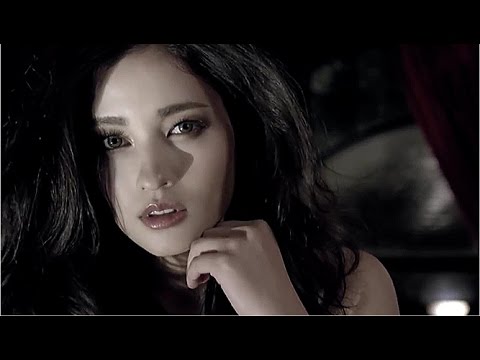 黒木メイサ CM KATE カネボウ ケイト 「15AW ブランド」篇 - YouTube