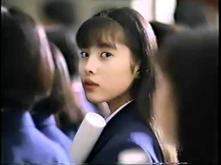 芸能人の昔の写真を見て、誰かわかったら＋を押すトピ
