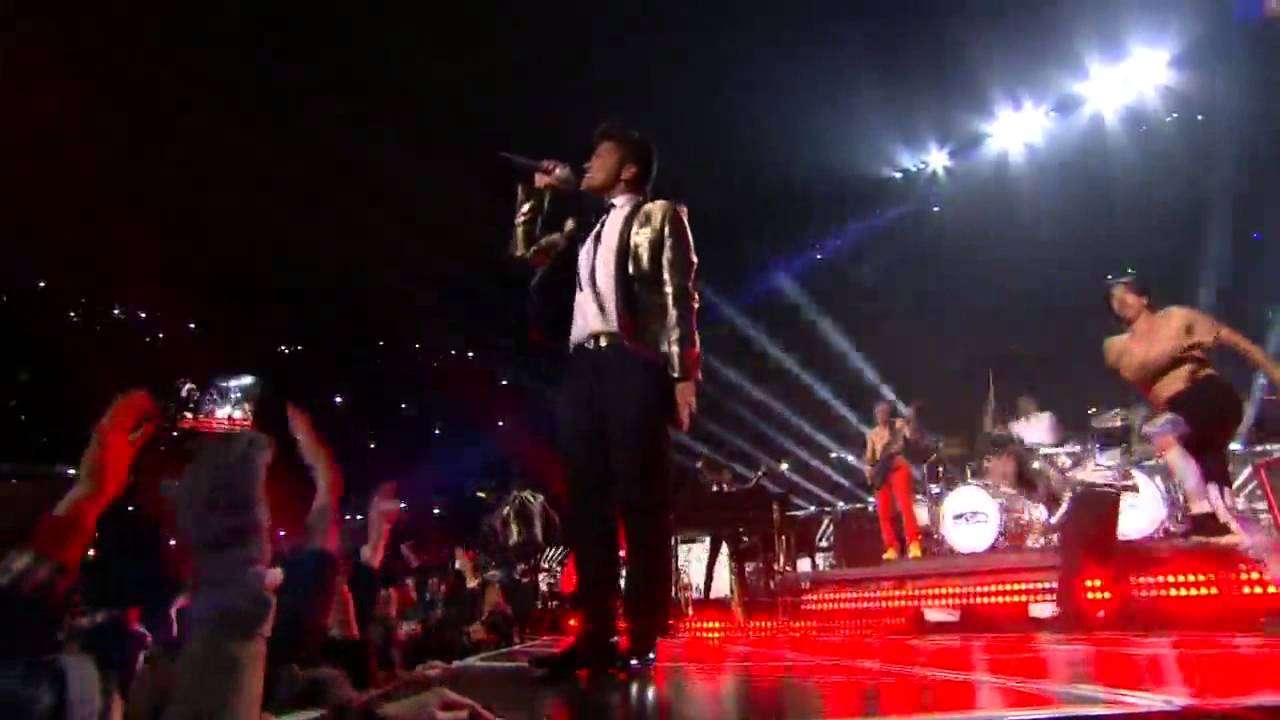 Super Bowl 48 Bruno Mars-Full Performance Halftime Show HD - YouTube