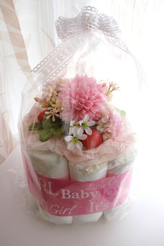 流行りのおむつケーキ