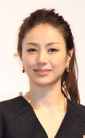 北斗晶「出産しても美しい女性」1位に…