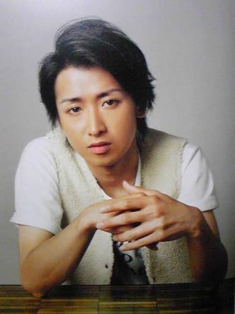 【フライデー】嵐・大野智に熱愛同棲報道…相手は10歳年下の元女優