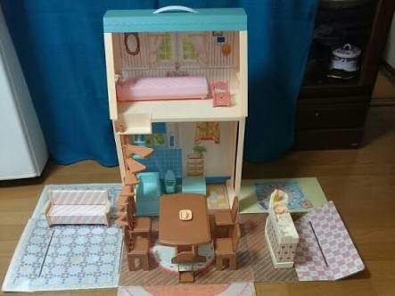 懐かしいおもちゃなどを挙げてく