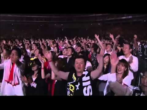 矢沢永吉 VS 氷室京介-黒く塗りつぶせ 東京ドーム Live - YouTube