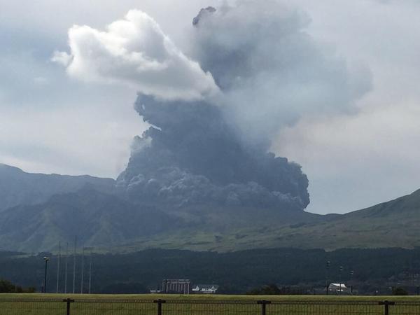 【速報】阿蘇山が噴火 気象庁が噴火速報発表