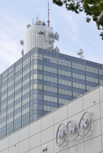 NHKの「受信料ムダ遣い」ランキング――社屋の建て替え費3400億円だけじゃなかった | ニコニコニュース