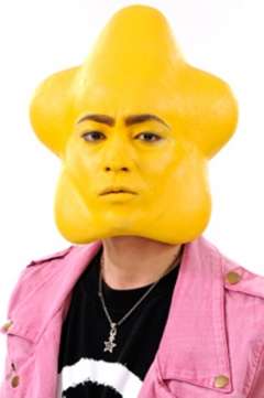山田孝之が“猫耳美女”に首ったけ…「またたびになる修行に出ます」と変態ツイート連発