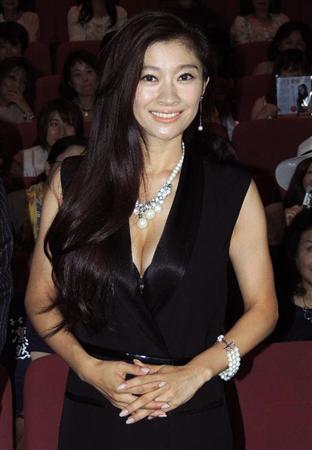 篠原涼子、あわや