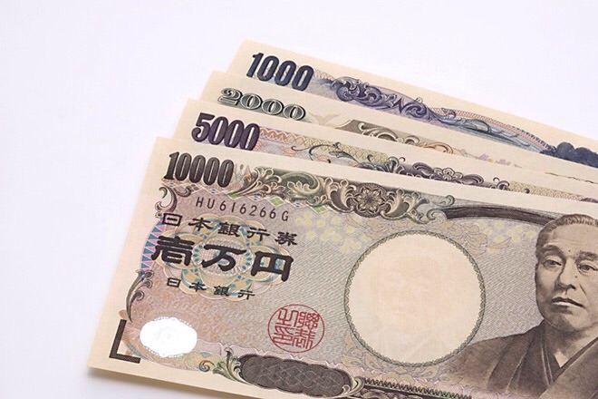バイト代何に使う？