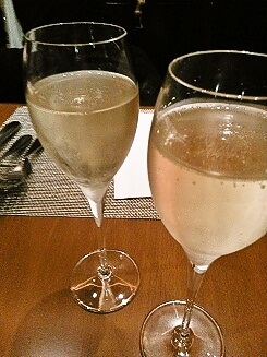 飲食業界で働いている方！