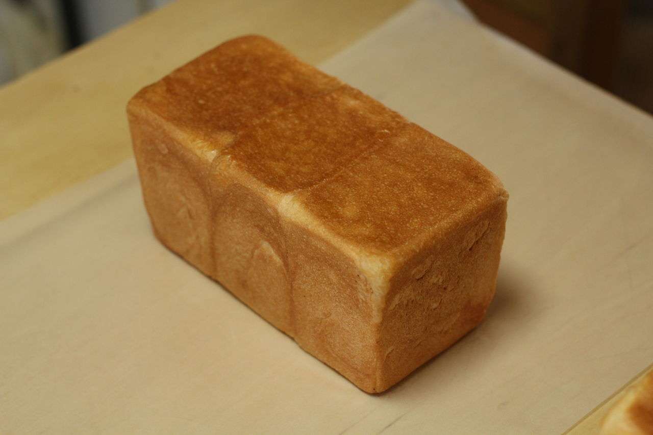 その気になったら食パン何枚食べれる?