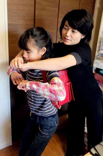 子どもの連れ去り・誘拐、増加傾向　９年ぶりに１００件：朝日新聞デジタル